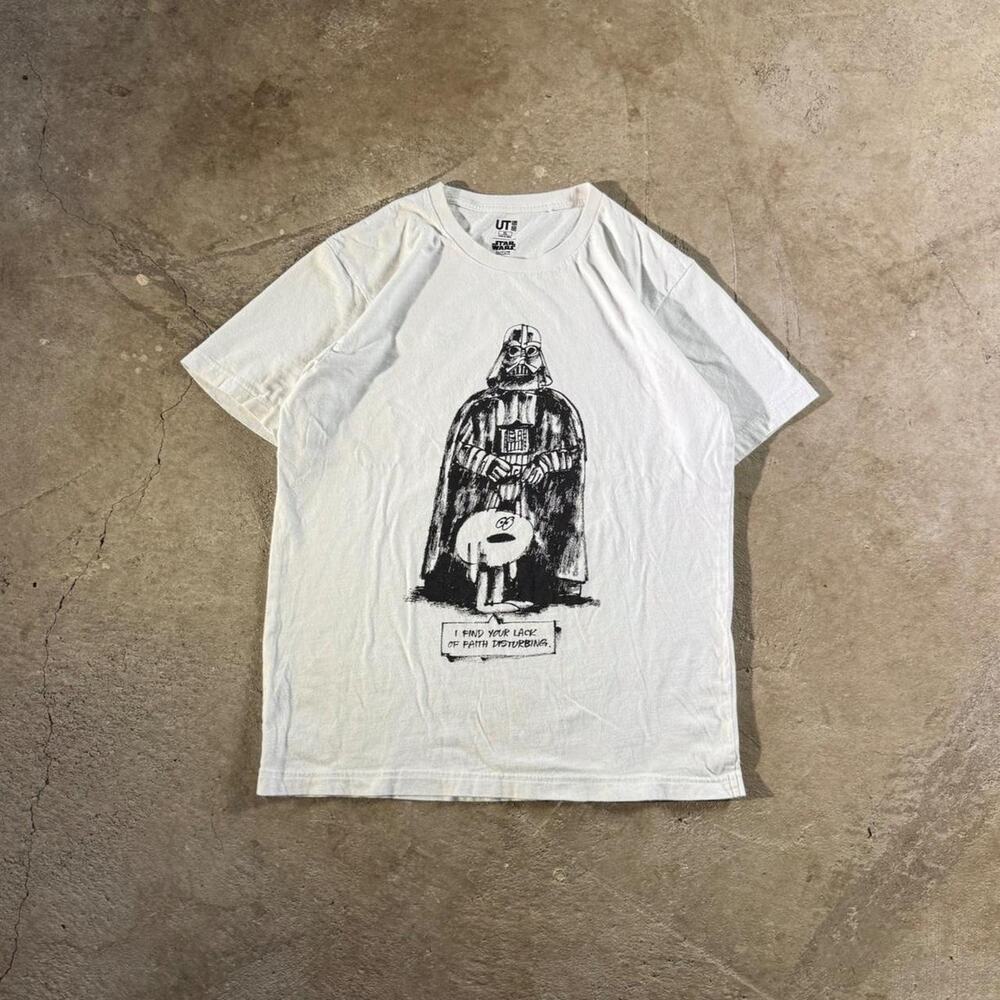 White Uniqlo x Star Wars Graphic T-shirt